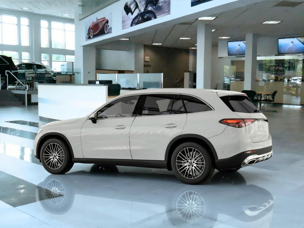 Thumbnail: 2026 Mercedes-Benz GLC - 30