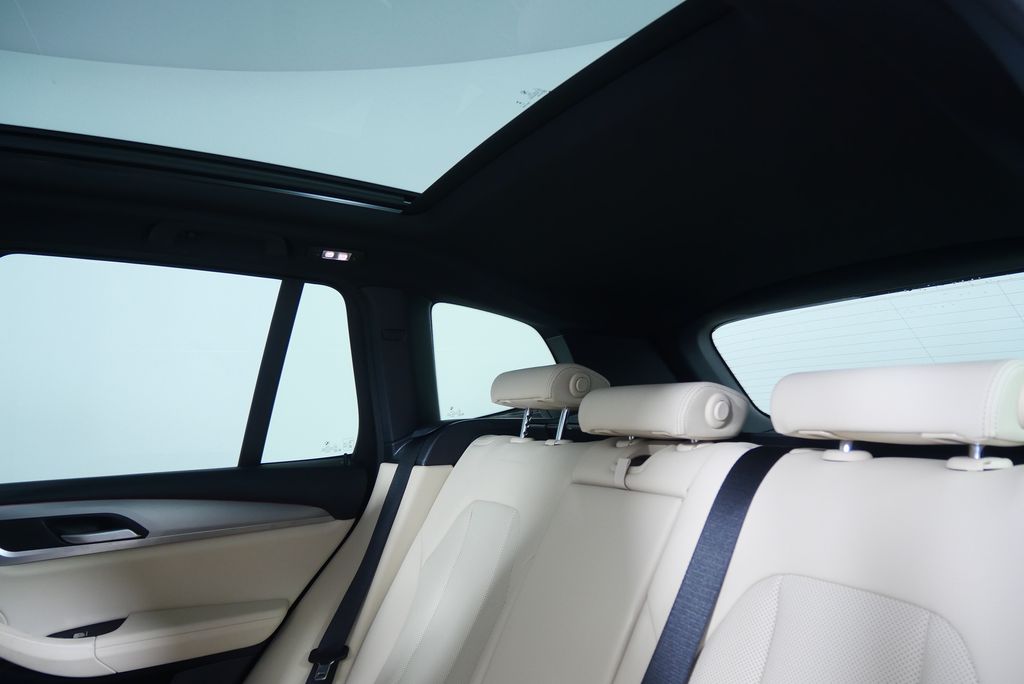 Thumbnail: 2024 BMW X3 - 16
