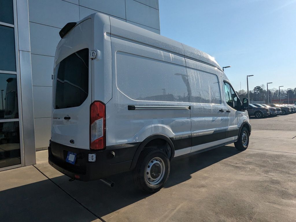 2024 Ford Transit 250