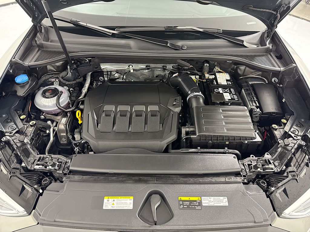 Thumbnail: 2025 Audi Q3 - 29