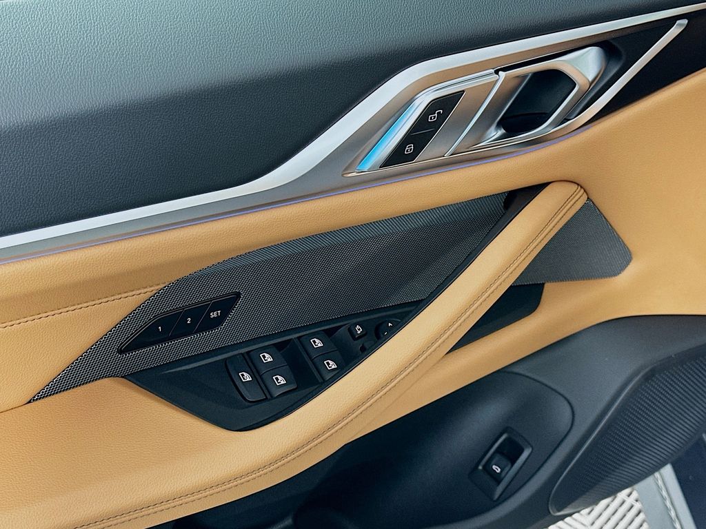 Thumbnail: 2026 BMW i4 - 20