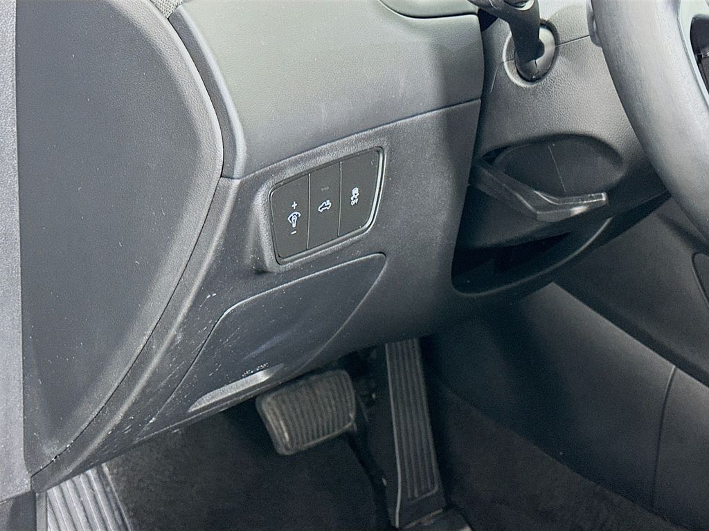 Thumbnail: 2023 Hyundai Santa Cruz - 10