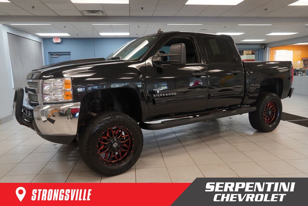 Black 2012 Chevrolet Silverado 1500 LT Crew Cab 4WD Pickup Truck Four-Wheel Drive 6-Speed Automatic Overdrive