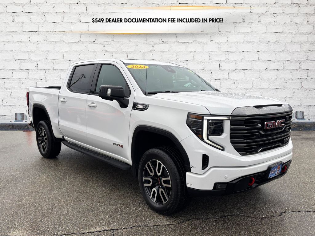 2023 GMC Sierra 1500 AT4
