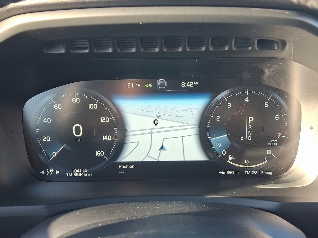 Thumbnail: 2016 Volvo XC90 - 21