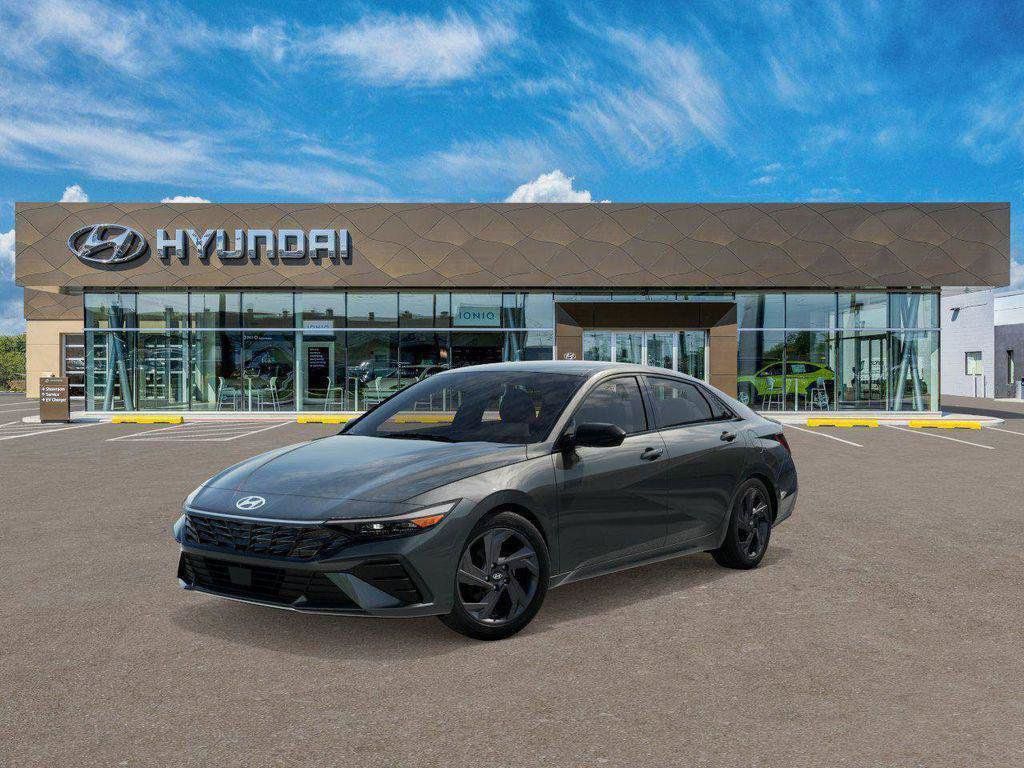 Amazon Gray 2026 Hyundai Elantra SEL Sport FWD Sedan Front-Wheel Drive Continuously Variable Transmission