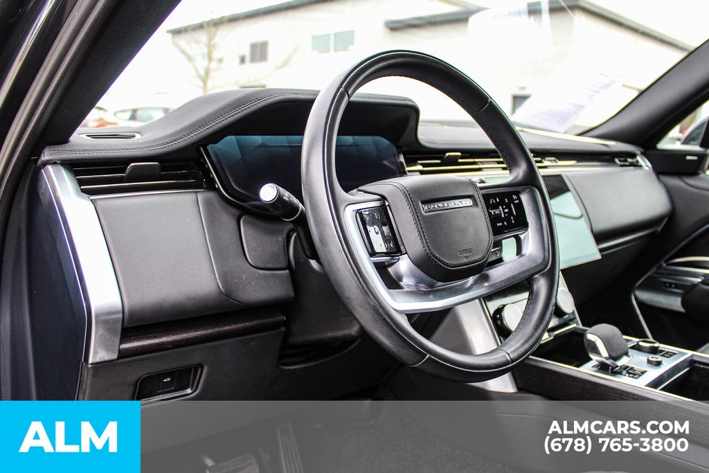 Used 2023 Gray Land Rover SE image 35