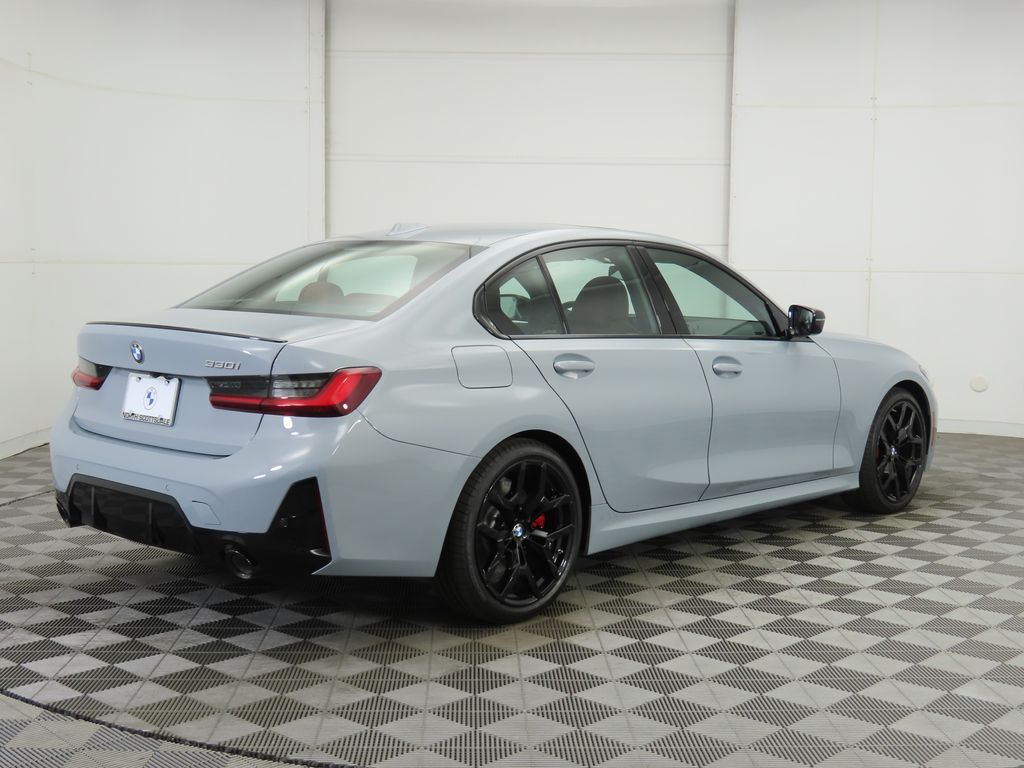 Thumbnail: 2026 BMW 3 Series - 5