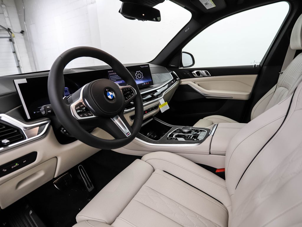 Thumbnail: 2026 BMW X5 - 10