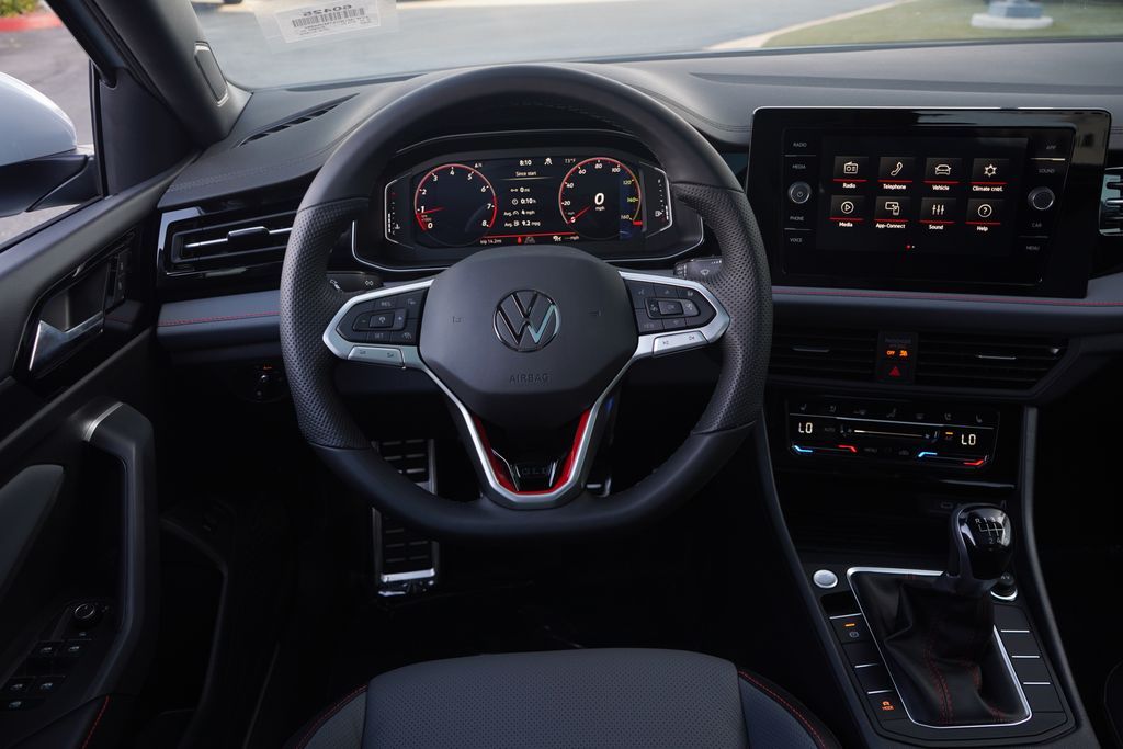 Thumbnail: 2026 Volkswagen Jetta - 9
