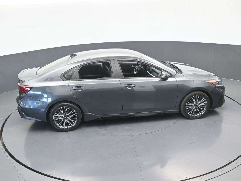 Used 2023 Gravity Gray Kia GT-Line image 49