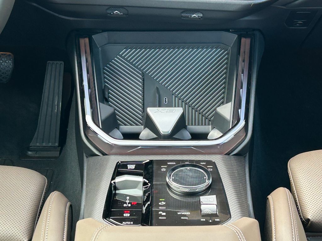 Thumbnail: 2026 BMW X3 - 27