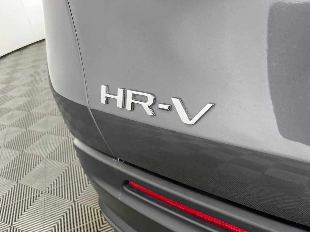 Thumbnail: 2023 Honda HR-V - 3