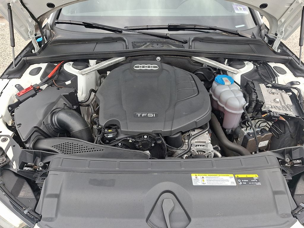 Thumbnail: 2019 Audi A4 - 31