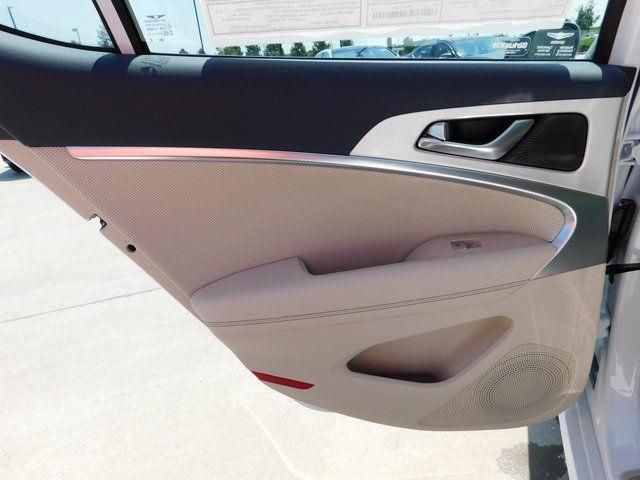 New 2026 White Genesis 2.5T Prestige image 5