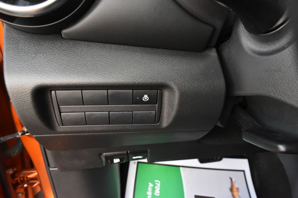 Used 2023 Nissan Kicks SUV