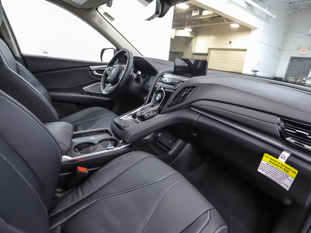 Thumbnail: 2025 Acura RDX - 29