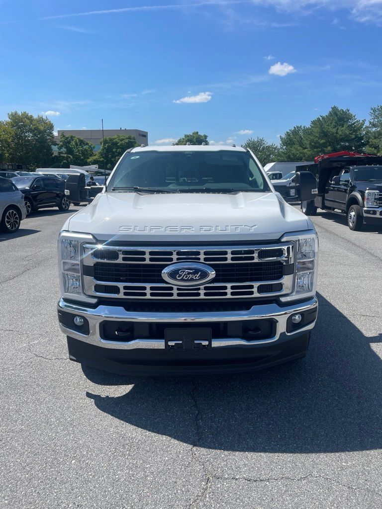 2026 Ford F-350 Chassis XL