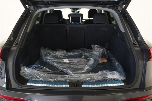 Thumbnail: 2025 Audi Q5 - 11