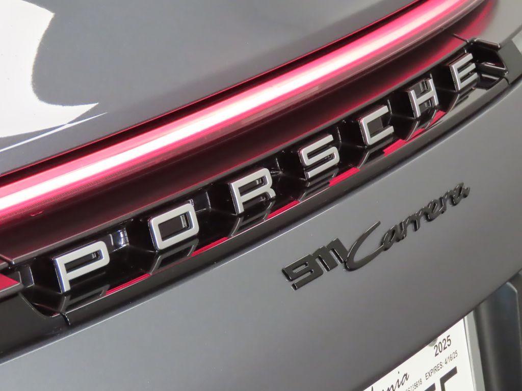 Thumbnail: 2025 Porsche 911 - 20