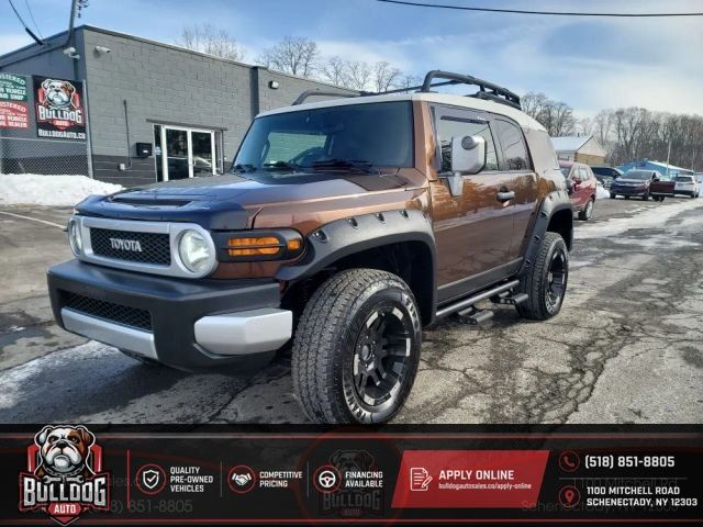 Magma 2014 Toyota FJ Cruiser SUV / Crossover Four-Wheel Drive 5-Speed Automatic