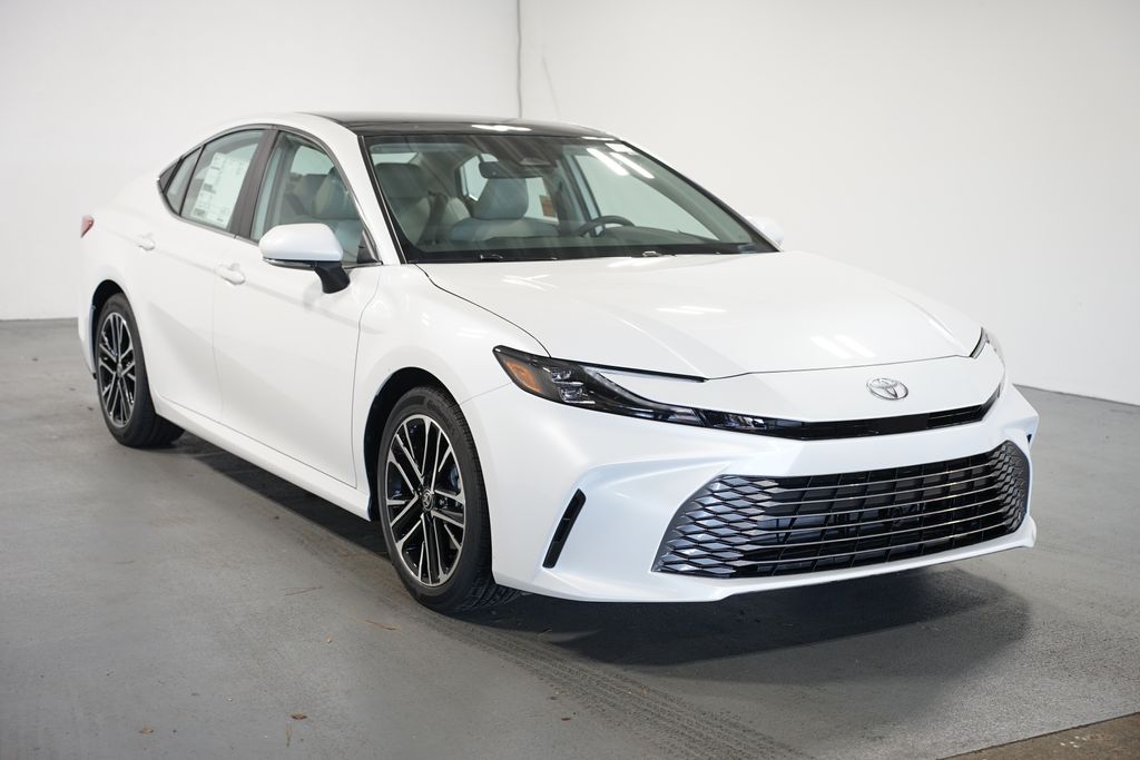 Thumbnail: 2026 Toyota Camry - 3