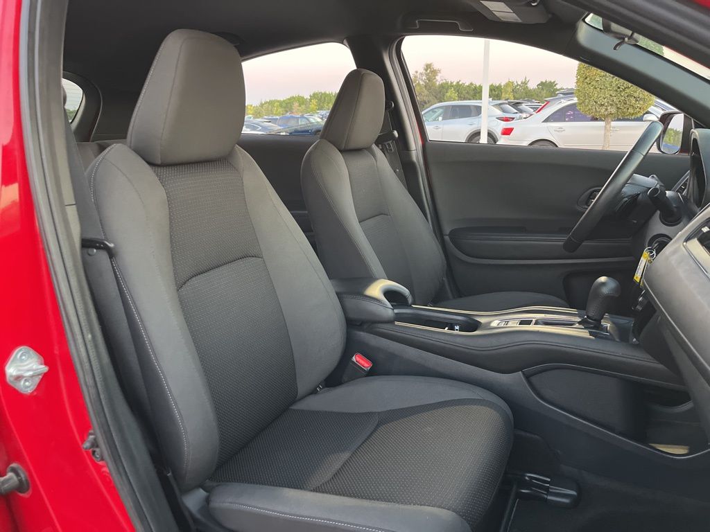 Thumbnail: 2022 Honda HR-V - 28