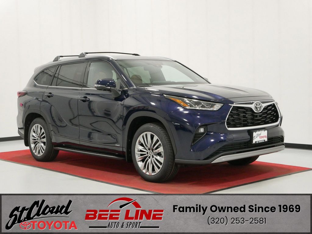 Bluprint 2026 Toyota Highlander Hybrid Platinum AWD SUV / Crossover All-Wheel Drive Continuously Variable Transmission