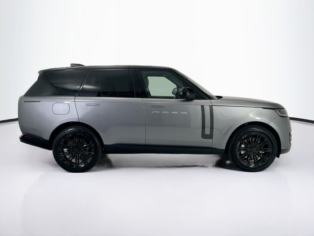 Thumbnail: 2026 Land Rover Range Rover - 4