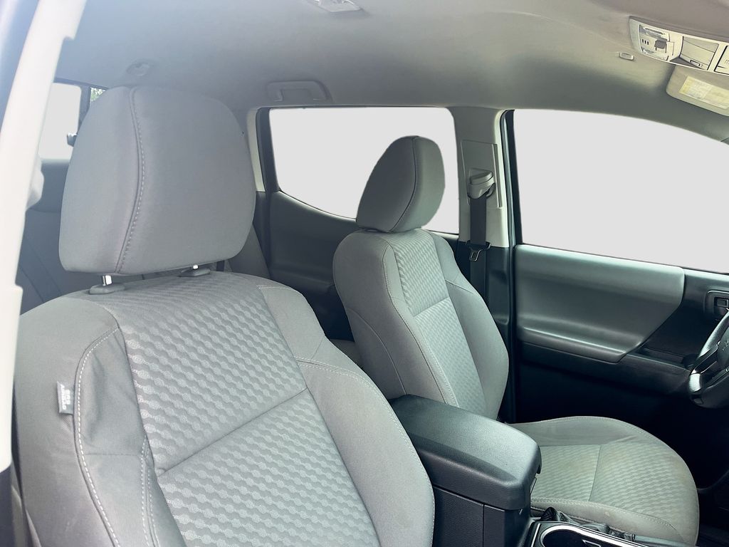 Used 2022 Silver Toyota SR image 25