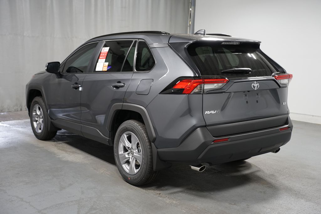Thumbnail: 2025 Toyota RAV4 - 6