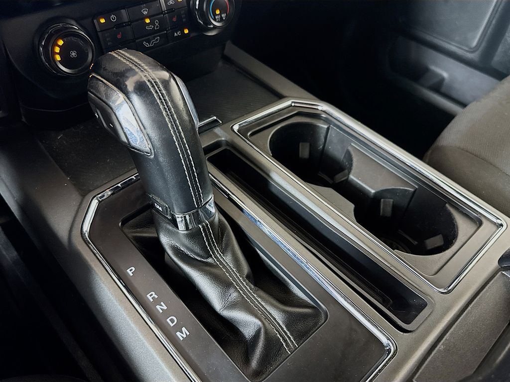 2018 Ford F-150 XLT photo