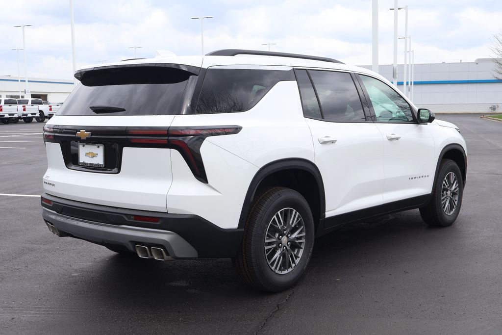 Thumbnail: 2026 Chevrolet Traverse - 8