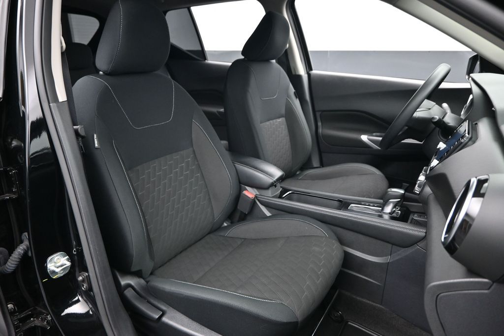 2024 Nissan Kicks SV Xtronic CVT