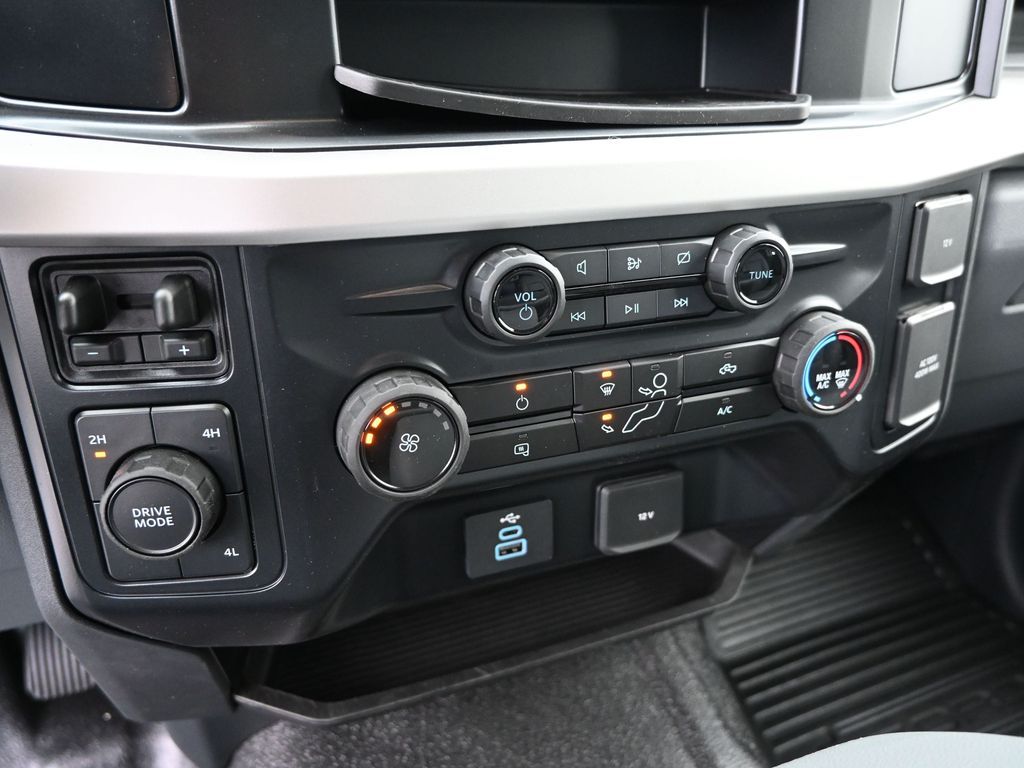 2024 Ford F-550 Super Duty 