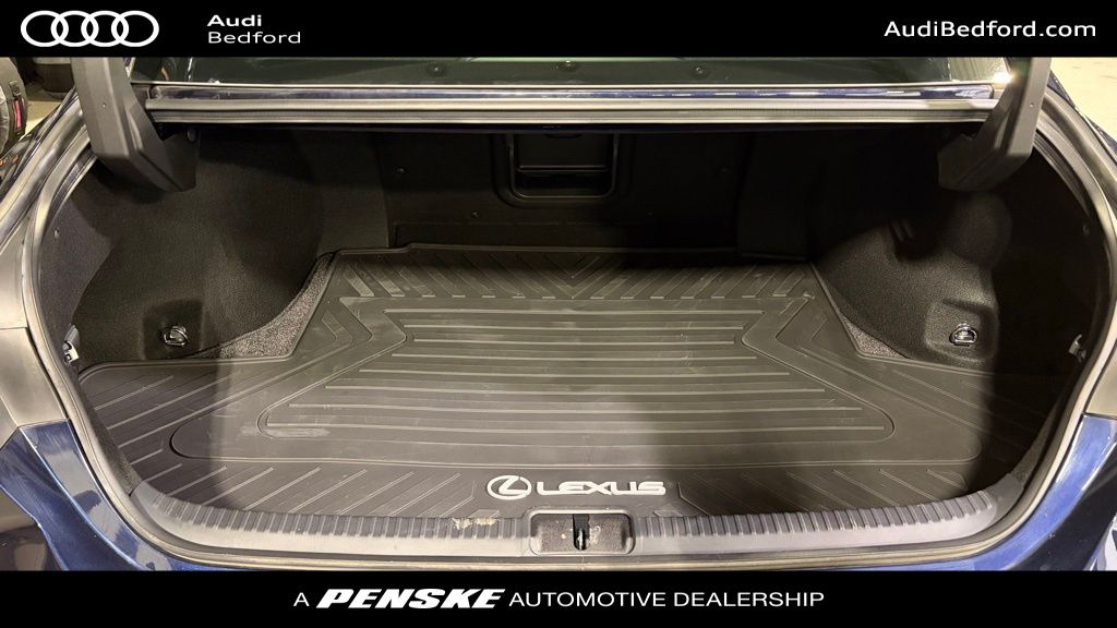 Thumbnail: 2023 Lexus ES - 13