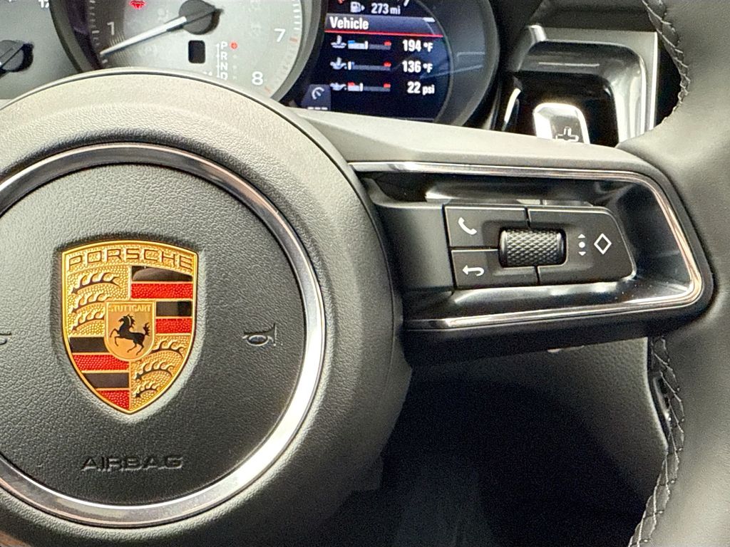 Thumbnail: 2026 Porsche Macan - 15