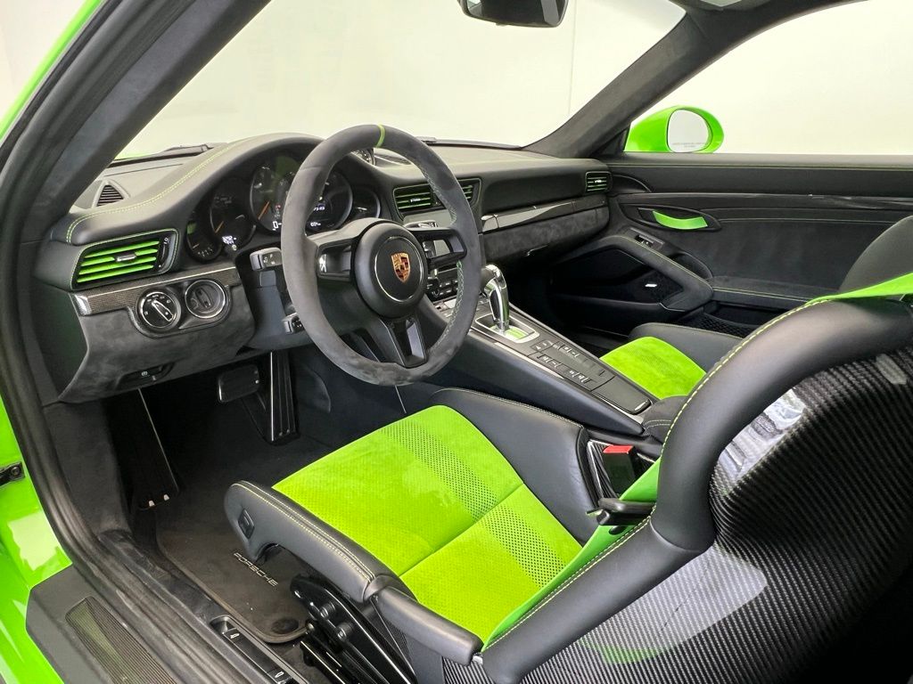 2019 Porsche 911 GT3 4