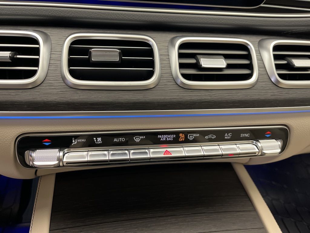 Thumbnail: 2026 Mercedes-Benz GLS - 19