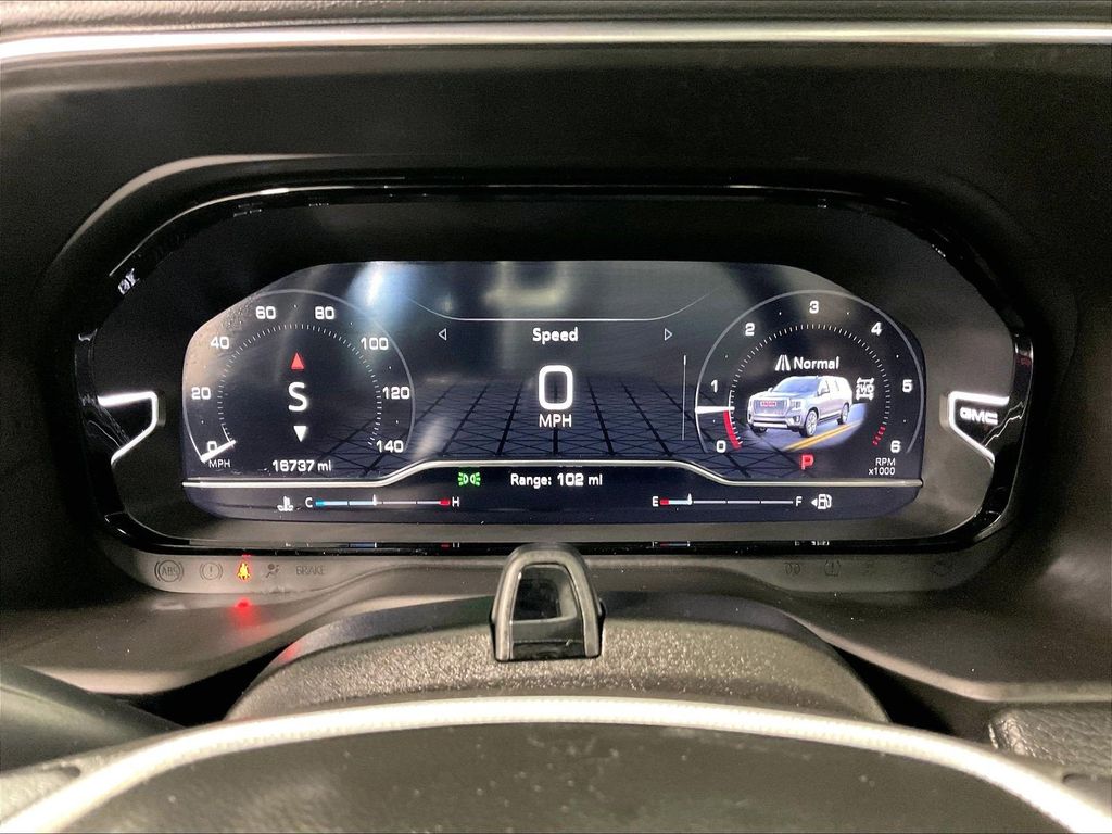 2024 GMC Yukon — photo 26