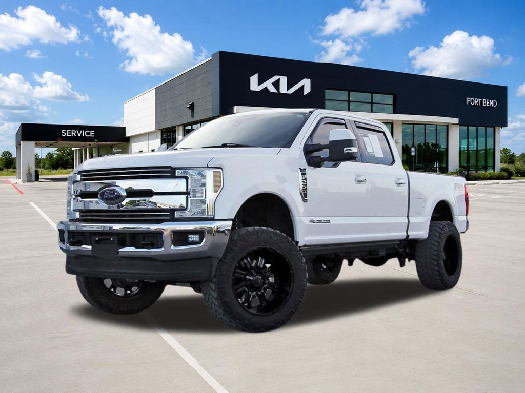 2018 Ford F-250SD Lariat White at Emmons Autoplex
