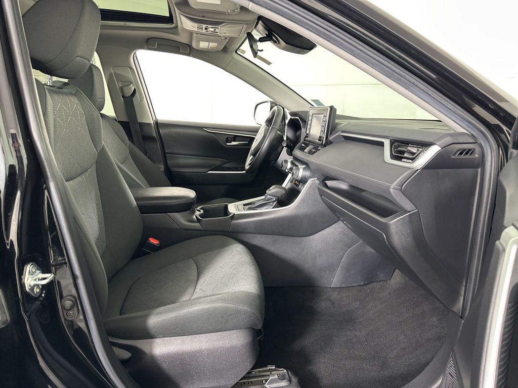 Used 2022 Black Toyota XLE image 17