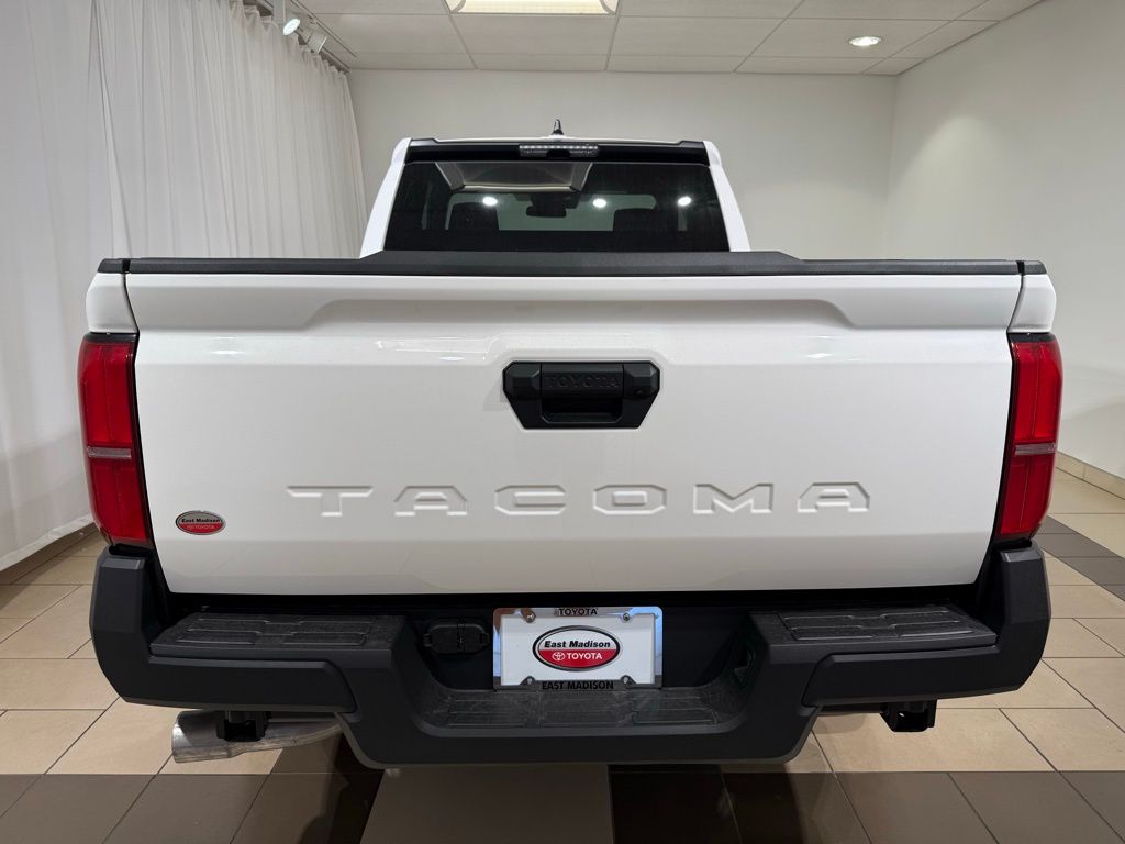 Thumbnail: 2025 Toyota Tacoma - 4