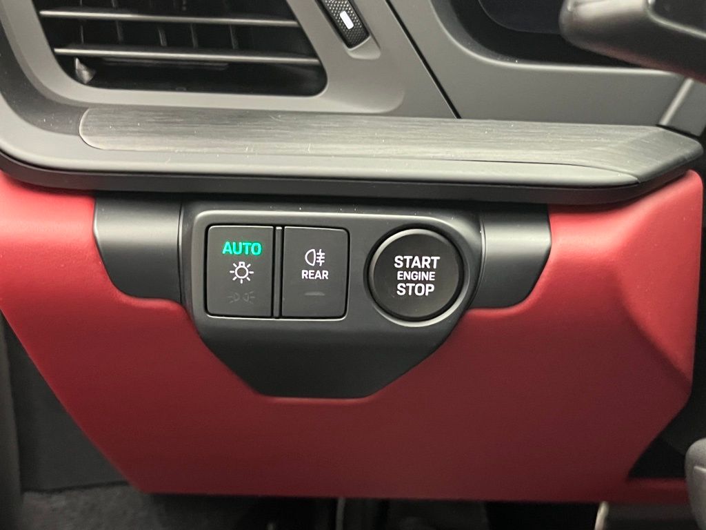 Thumbnail: 2026 Porsche 911 - 27