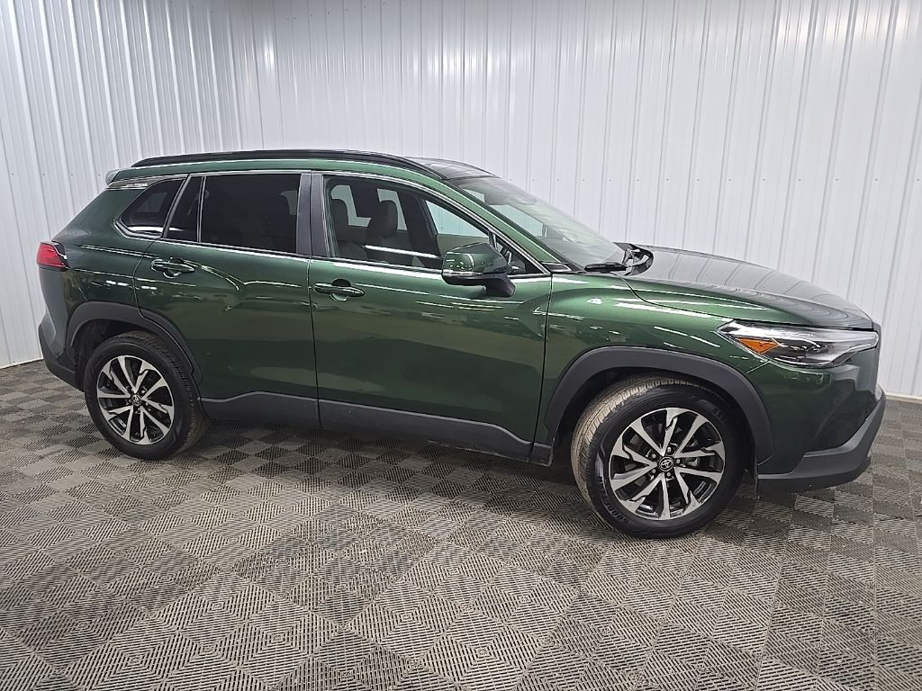 2023 Toyota Corolla Cross XLE AWD
