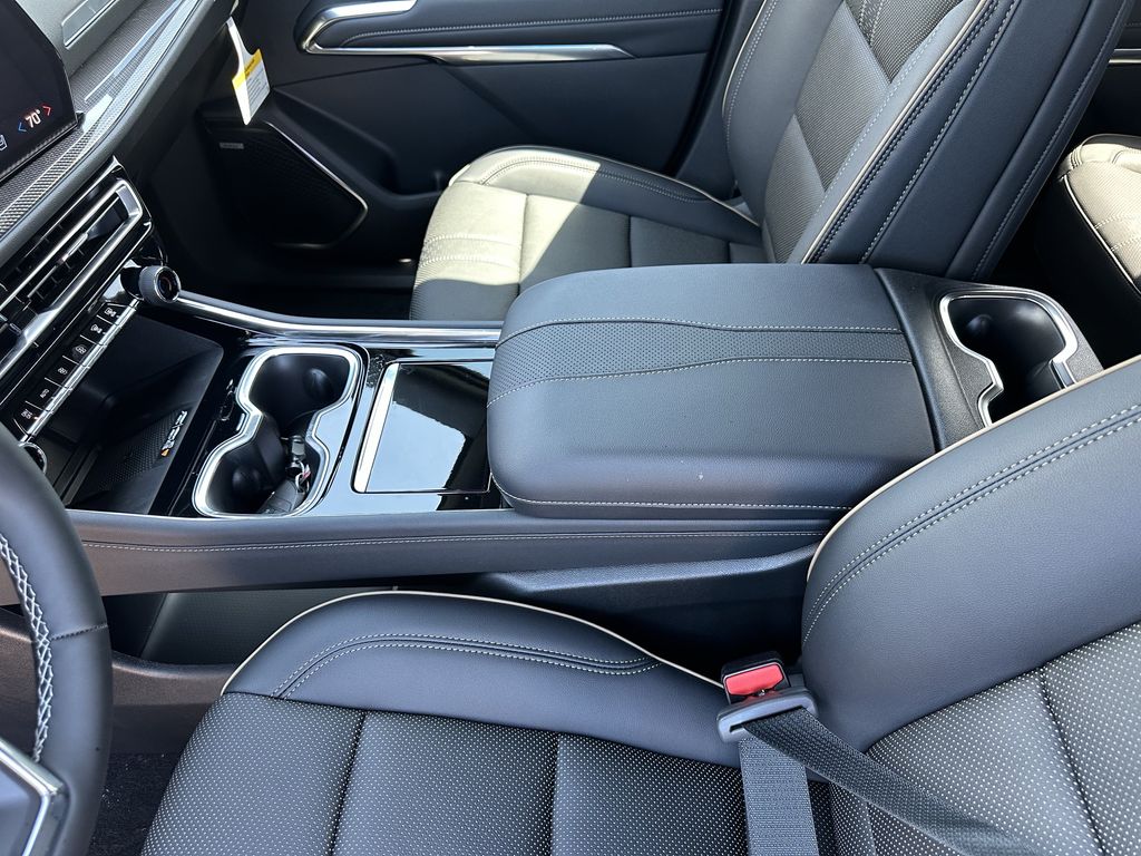 new 2026 Chevrolet Traverse car, priced at $53,495