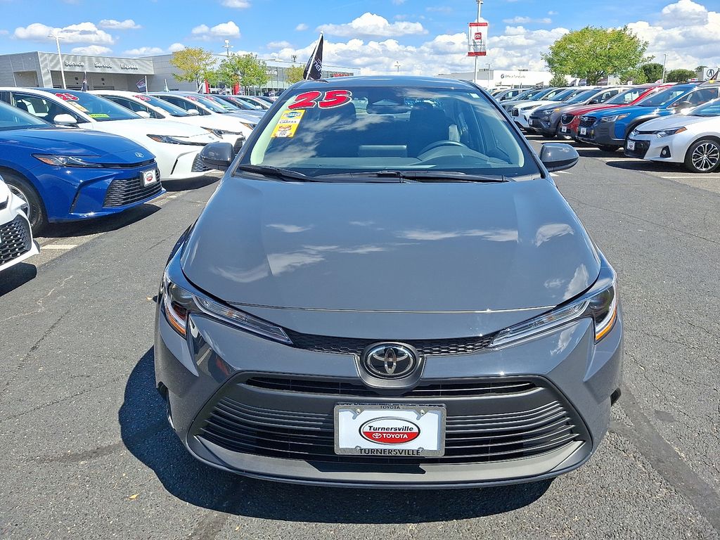 Thumbnail: 2025 Toyota Corolla - 2