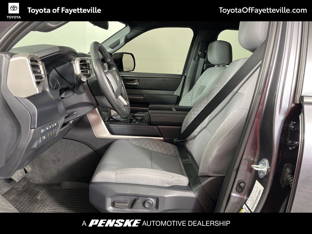 Thumbnail: 2025 Toyota Tundra - 21