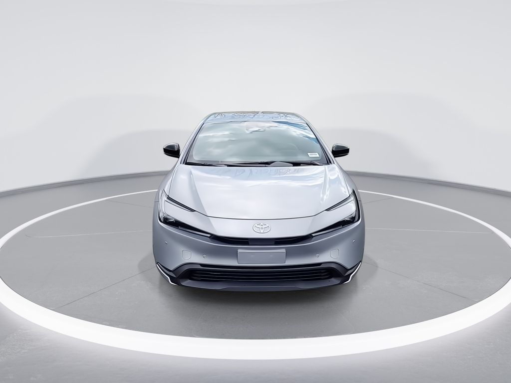 2025 Toyota Prius LE 3