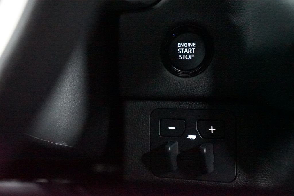 Thumbnail: 2026 Toyota Tundra - 24